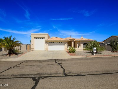3811 Sloop Dr