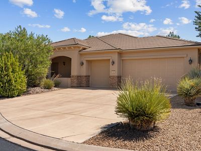 4945 S Accolade Cir