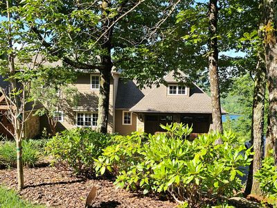 535 Hawk Mountain Road