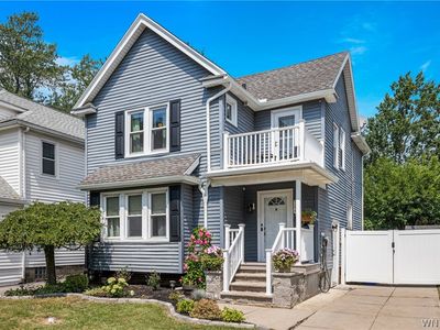 280 Nassau Ave