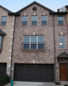1450 Biltmore Ln