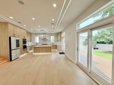 109 Nassau Drive