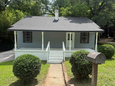 Property at 207 N Laurel Ave, Greensboro, GA