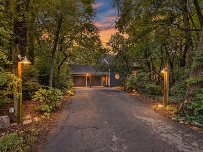 802 La Sell Dr