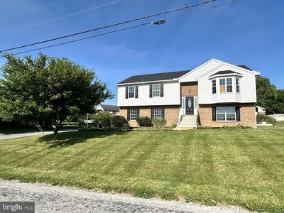 950 Trinity Rd