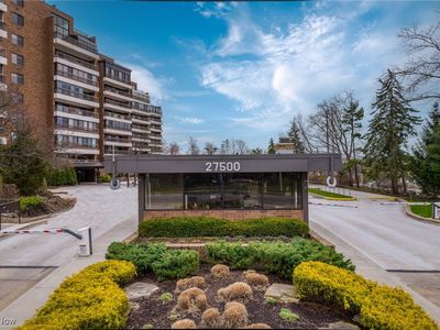 27500 Cedar Rd APT 306