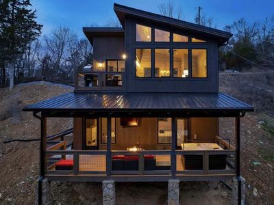 1508 Mountain Dr