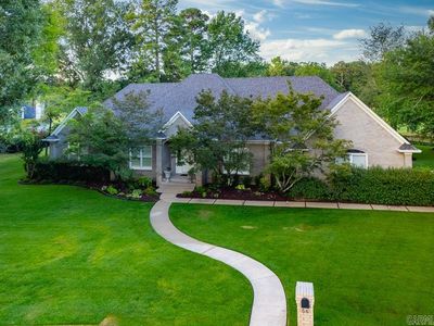 66 Chenal Cir