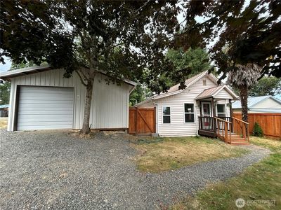 1270 Retsil Road E