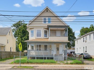 869 Central Avenue