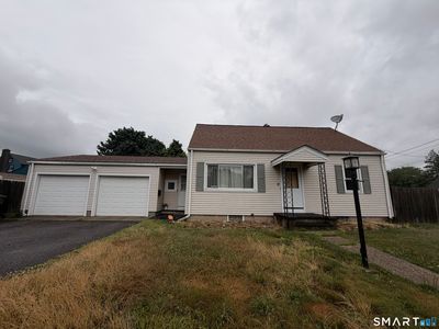 Property at 37 East Kensington Place, Bridgeport, CT