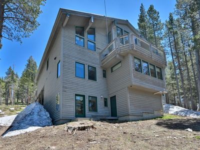 940 Columbine Cir