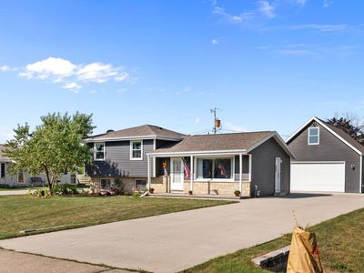 1158 Loretta Ave