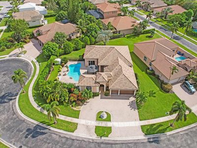 2933 E Fontana Court