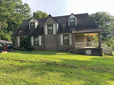 525 Hedgewood Dr