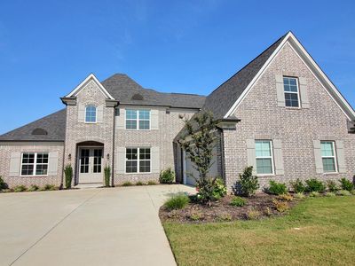 15 Grays Hollow Dr
