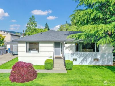 602 N 16th Avenue