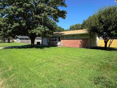 Property at 1303 Eastmoor Dr, McPherson, KS