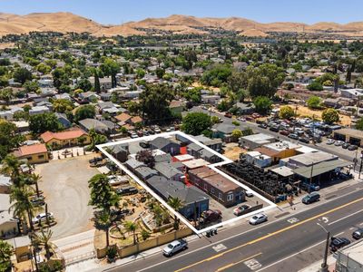 19 - 37 Washington Street