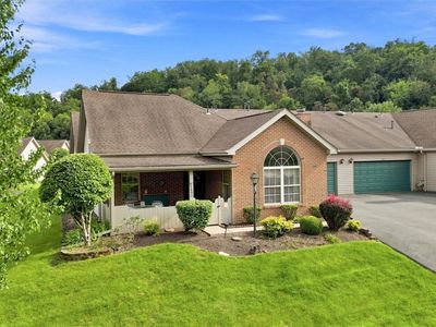 1492 Greenbriar Dr