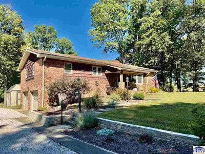 8037 Deer Run Ct