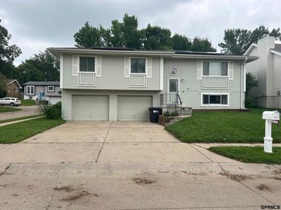 6335 N 115th Avenue Cir