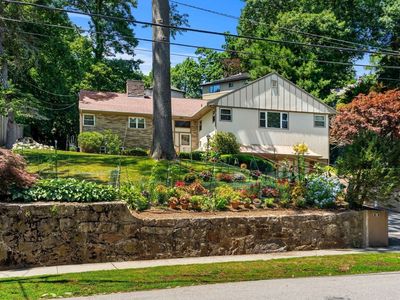 205 Gardner Rd