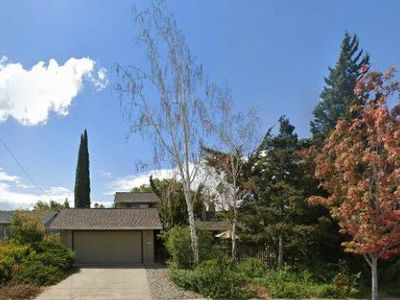 4069 Partridge Dr