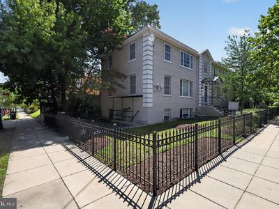 1400 Longfellow St NW APT 202