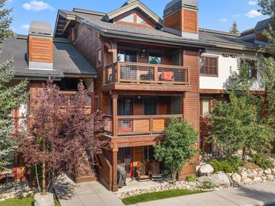 435 Ore House Plaza UNIT 202