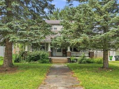 Property at 747 S Rockhill Ave, Alliance, OH