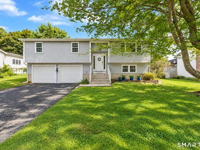 200 Capstan Avenue