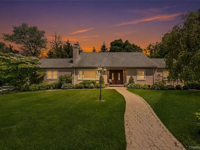 1 Hunting Ridge Road