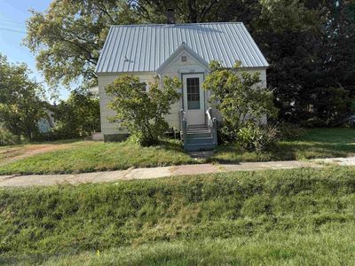 204 North SPRUCE AVENUE