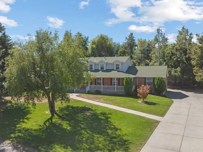 1348 E Milne Ln