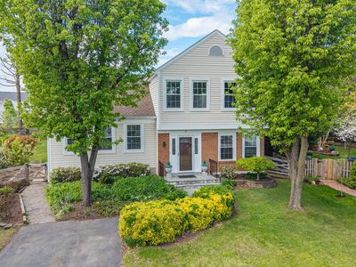 5 Dudley Ct
