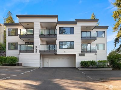 5225 50th Avenue NE #208