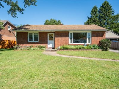 130 Rowley Rd