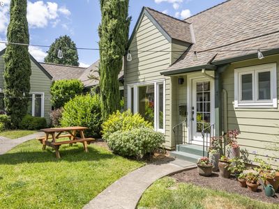 1411 SE 30th Ave APT 4