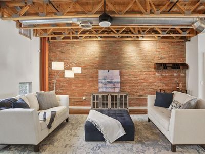 1661 La France St NE Unit 319