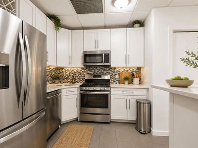 158 Wayne St APT 325A