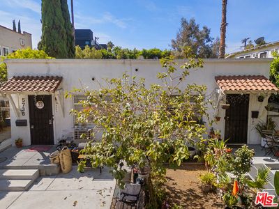 5736 La Mirada Ave