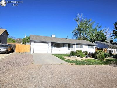 467 Crestmoor Rd