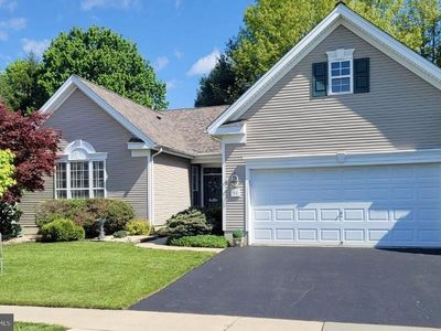 31 Barbary Ln