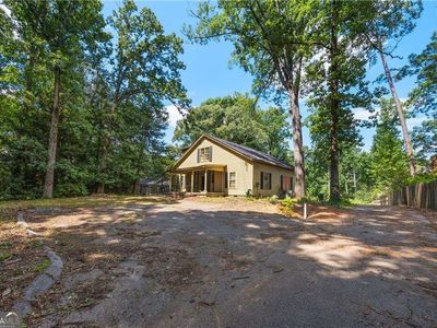 3740 Peachtree Dunwoody Rd NE