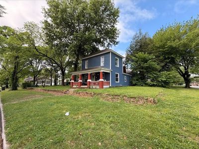 108 E Jefferson St