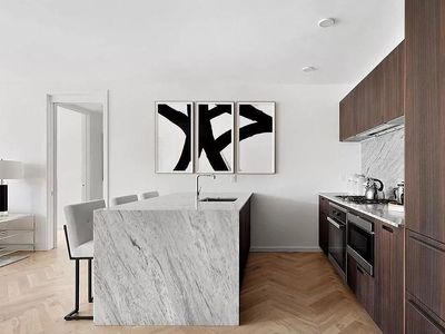 805 Washington Ave #3A