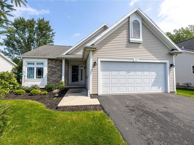 17 Foxtail Ln