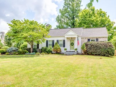 5026 Jacksboro Pike
