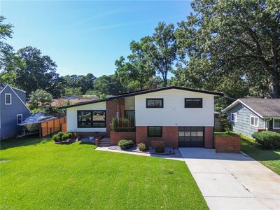613 Robens Rd